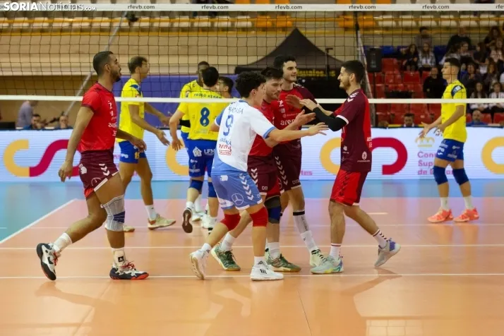 Fotos Copa del Rey: Guaguas exhibe su poderío ante Lugo y ya está en las semis