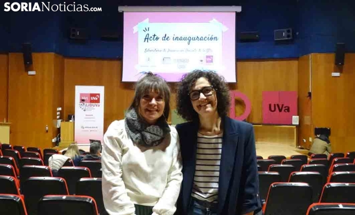 Ruth Pinedo y Susana Álvarez antes del acto de presentación del Campus. /SN