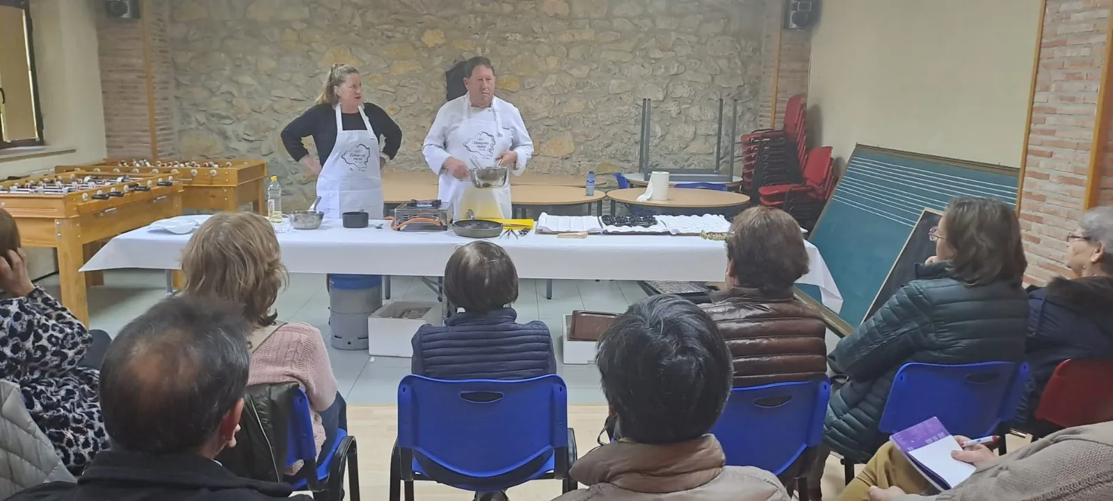 Foto 2 - Los cursos de cocina de Diputaci&oacute;n triunfan en &Oacute;lvega y San Leonardo