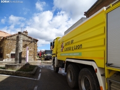 Foto 42 - Incendio en media docena de inmuebles en Cabrejas del Pinar