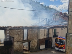 Foto 26 - Incendio en media docena de inmuebles en Cabrejas del Pinar