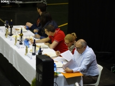 Una imagen de este domingo en el polideportivo muncipal de Covaleda. /SN