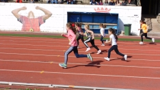 Foto 43 - FOTOS Y CR&Oacute;NICA | 600 ni&ntilde;os viven la fiesta del deporte en Los Pajaritos 