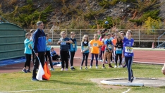 Foto 35 - FOTOS Y CR&Oacute;NICA | 600 ni&ntilde;os viven la fiesta del deporte en Los Pajaritos 