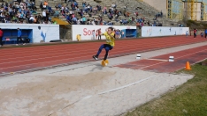 Foto 16 - FOTOS Y CR&Oacute;NICA | 600 ni&ntilde;os viven la fiesta del deporte en Los Pajaritos 