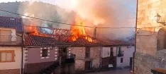 Foto 57 - Incendio en media docena de inmuebles en Cabrejas del Pinar