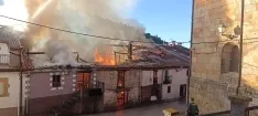 Foto 61 - Incendio en media docena de inmuebles en Cabrejas del Pinar