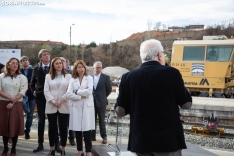 Visita Ministra a las obras de la vía del tren