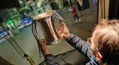 Foto 3 - Amor de campeones: Pedida de mano en la celebraci&oacute;n de la Copa del Rey del R&iacute;o Duero Soria