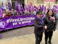 Foto 4 - UGT y CCOO recuerdan en el 8M de Soria &ldquo;los ataques de la Junta contra los derechos de las mujeres&rdquo;