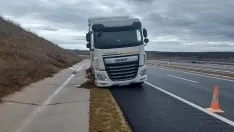 Foto 3 - Rescatado un cami&oacute;n en la A-11 direcci&oacute;n Valladolid