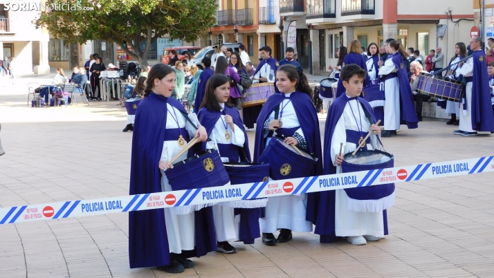 Fotos: Almaz&aacute;n celebra la Exaltaci&oacute;n del Tambor con siete bandas de cofrad&iacute;as de Soria, A