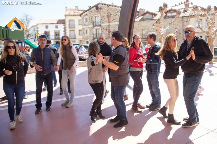 Baile Vermú de Soria Baila en Garray