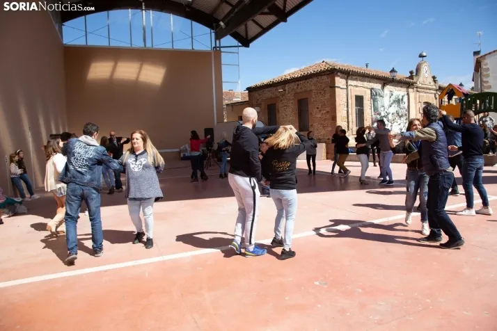 Baile Vermú de Soria Baila en Garray