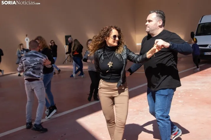Baile Vermú de Soria Baila en Garray