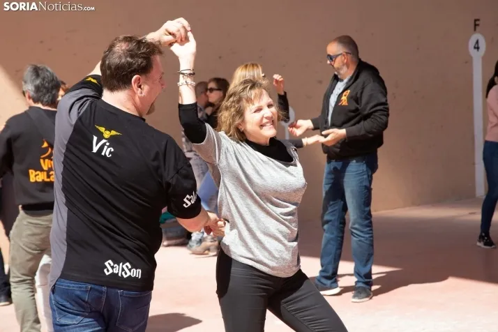 Baile Vermú de Soria Baila en Garray