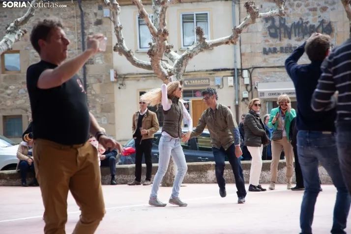 Baile Vermú de Soria Baila en Garray