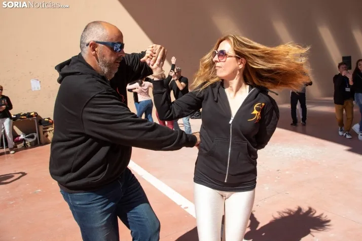 Baile Vermú de Soria Baila en Garray