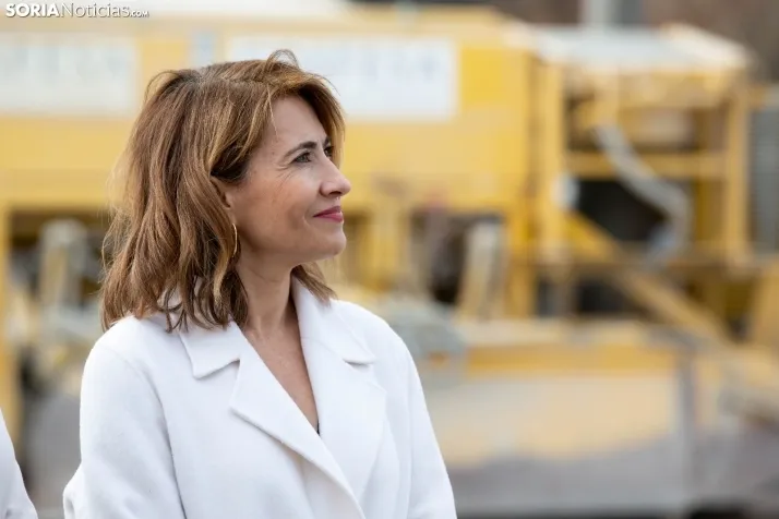 Visita Ministra a las obras de la vía del tren