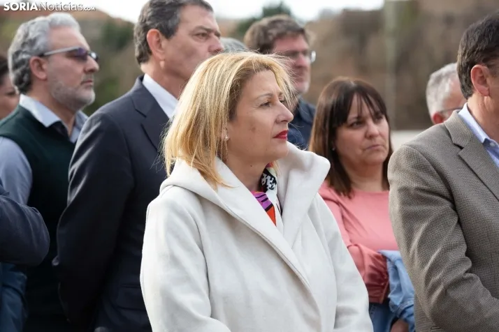 Visita Ministra a las obras de la vía del tren
