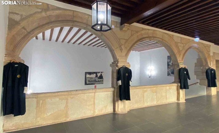 Cinco secretarios judiciales mantienen la huelga en la provincia