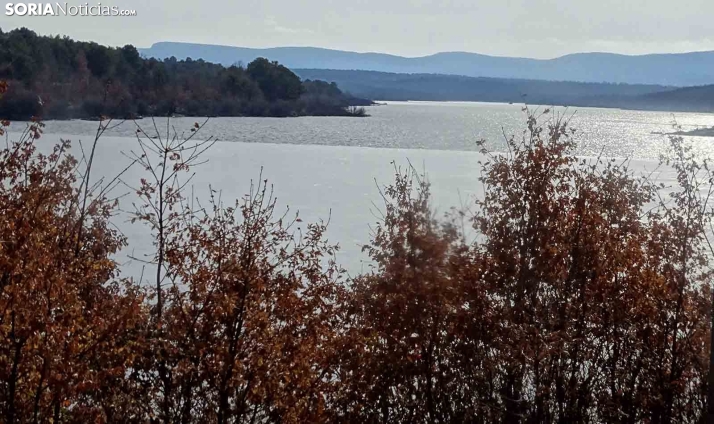 El embalse suma 0,7 hectómetros cúbicos más