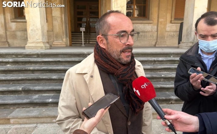 Luis Rey carga contra PP y Soria ¡Ya!: Critican a una ministra que viene para anunciar inversiones