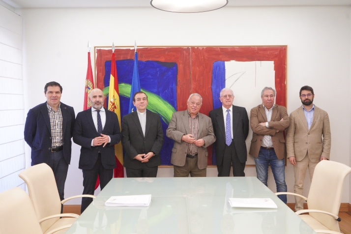 Camino Francés Federación recibe el Premio Castilla y León de los Valores Humanos y Sociales 2022