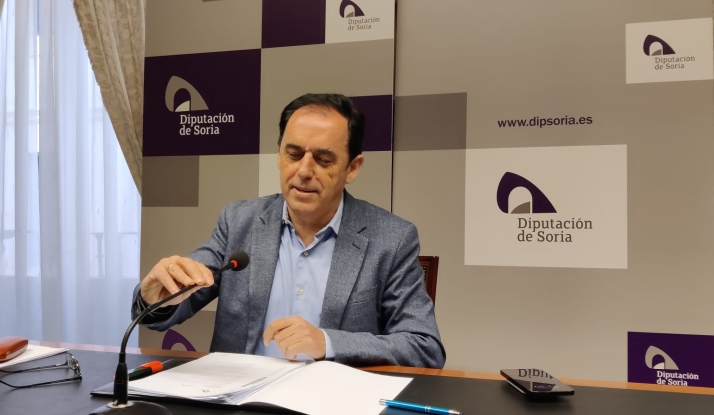 Serrano: Si estamos subvencionando el tren es de ley subvencionar que alguien de un pueblo pueda llegar a coger ese tren