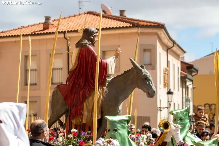 Procesión Domingo de Ramos Soria 2023. /VikSar Fotografía