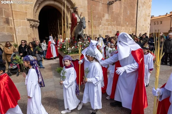 Procesión Domingo de Ramos Soria 2023. /VikSar Fotografía