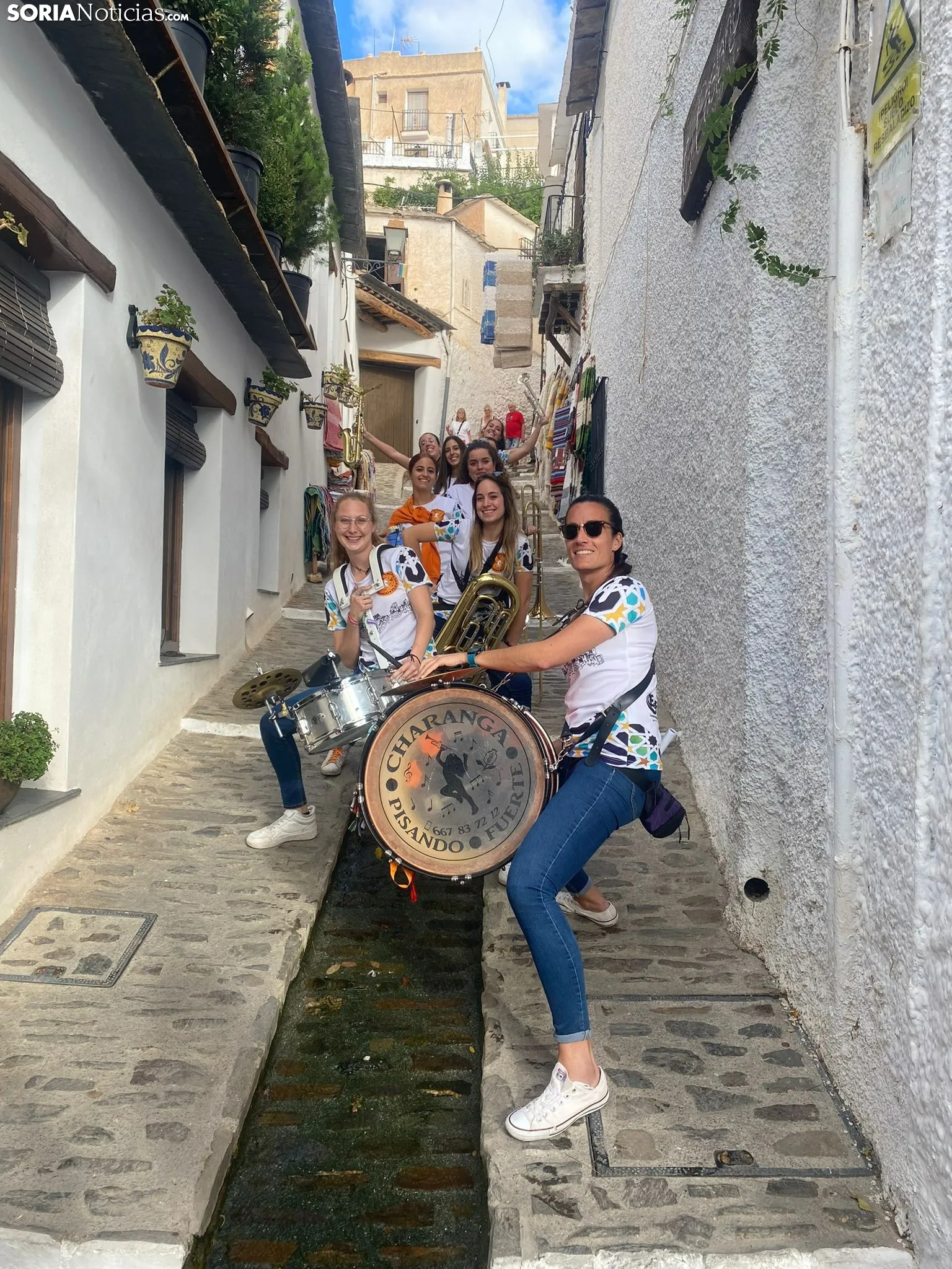 Foto 2 - La primera charanga espa&ntilde;ola compuesta solo por mujeres estar&aacute; en Soria en San Juan "para romperla&rdquo;