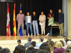Una imagen del reconocimiento a los jóvenes estudiantes. /SN