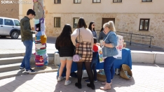 Foto 26 - FOTOS Y NOTICIA | San Esteban vuelve a dar una segunda vida a sus &ldquo;trastos&rdquo; con el mercadillo de segunda mano