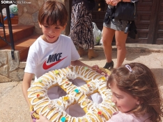 Foto 6 - Tradiciones sorianas “de toda la vida”: Villálvaro celebra el sorteo de las roscas