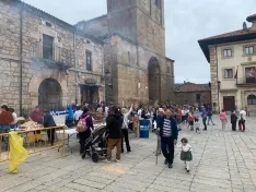 Foto 3 - Fotos: Homenaje a toda una vida de servicio y comida solidaria en Vinuesa