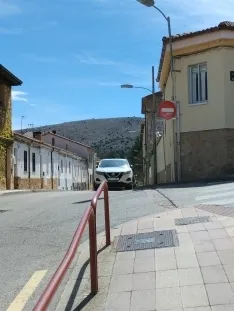 Foto 13 - Unos 200 sorianos se alzan contra el "viacrucis" circulatorio de San Pedro