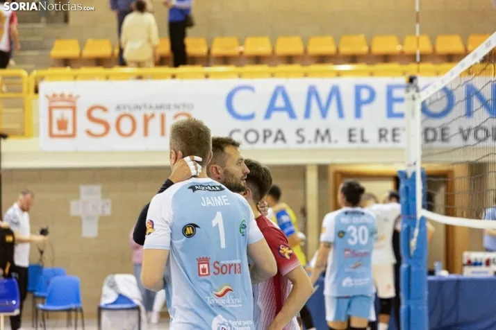 Fotos: Derrota del R&iacute;o Duero en casa en el primer partido de la final de la Superliga