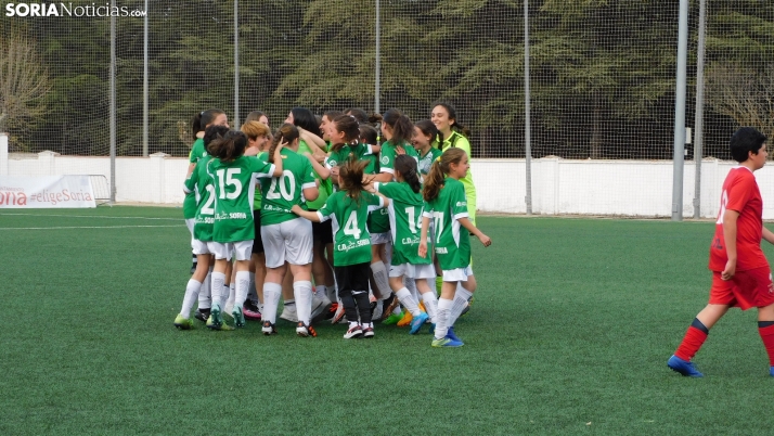 GALERÍA Y NOTICIA | El San José Femenino se proclama campeón del I Torneo Nacional Alevín