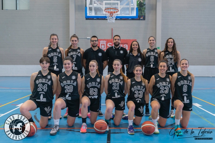 El equipo absoluto femenino del CSB necesita ganar por once mañana para superar al Gijón 