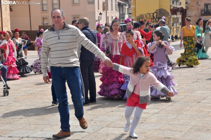 Feria de Abril en la plaza Mayor. /SN