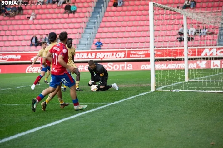 Numancia vs Barcelona B