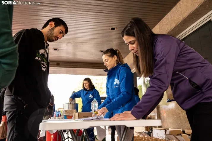 Fotos: Soria da la bienvenida a los 4x4 que van a participar en la III edici&oacute;n de 'Tierras Numantinas'