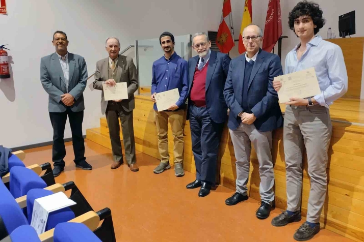 Fronteras de la Ciencia, el Encuentro de la FDS que seduce a los futuros físicos 