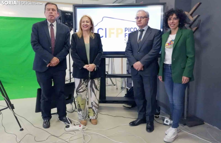 El CIFP Pico Frentes da un paso m&aacute;s con dos proyectos de realidad virtual y aumentada para empresas de 