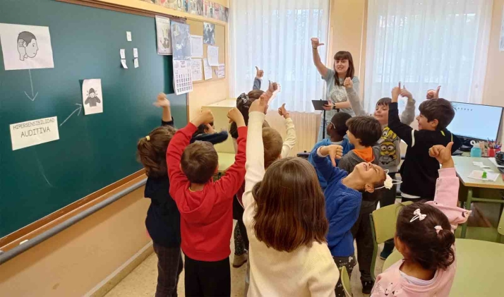 Semana cultural y jornadas del autismo coinciden estos días en el CEIP Fuente del Rey