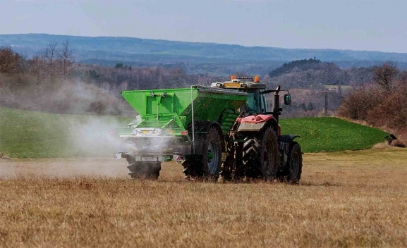 Esta es la lista de agricultores de Castilla y León que recibirán las ayudas del Ministerio para la subida del fertilizante