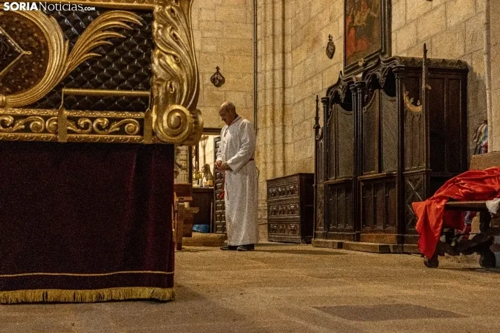 Una imagen de la procesión de este Lunes Santo. /Viksar Fotografía