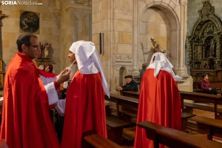 Una imagen de la procesión de este Lunes Santo. /Viksar Fotografía
