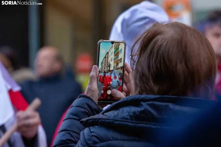 Una imagen de la procesión de este Lunes Santo. /Viksar Fotografía